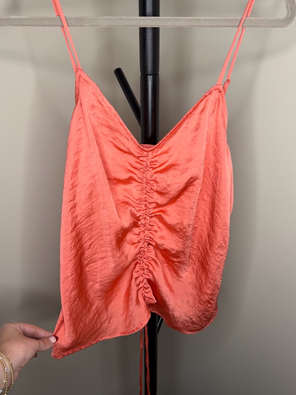 NWT Nine West Coral Ruched Spaghetti Strap Sleeveless V-Neck Camisole Top Size M
